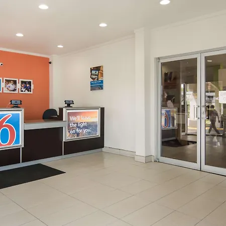 Motel 6-Fort Worth, Tx - Seminary