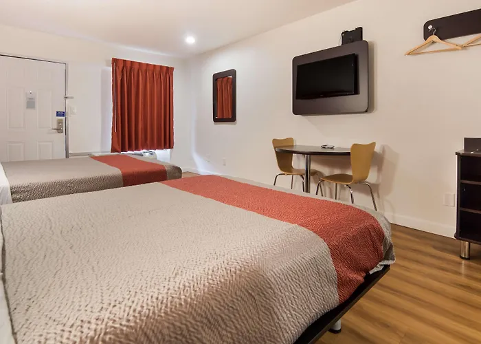 Hotel 6-fort Worth, Tx - Seminary