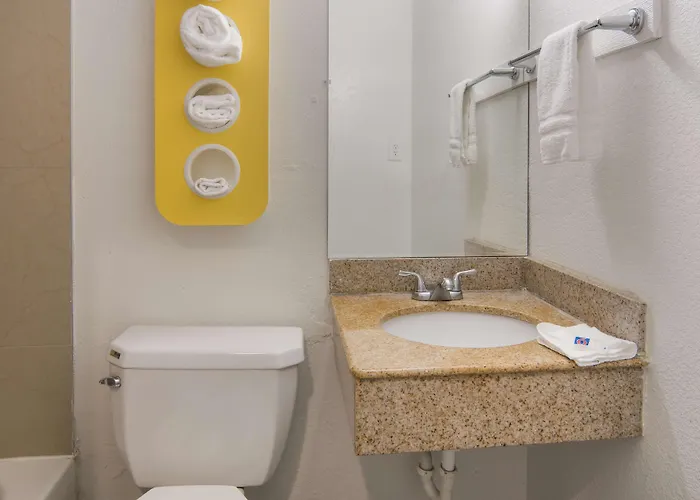 Hotel 6-fort Worth, Tx - Seminary